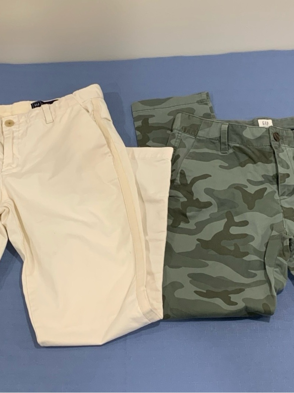 Gap Girlfriend Chino Pants Womens Sz 2 Relaxed Tapered Cotton Stretch